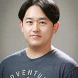 Woonghee Lee